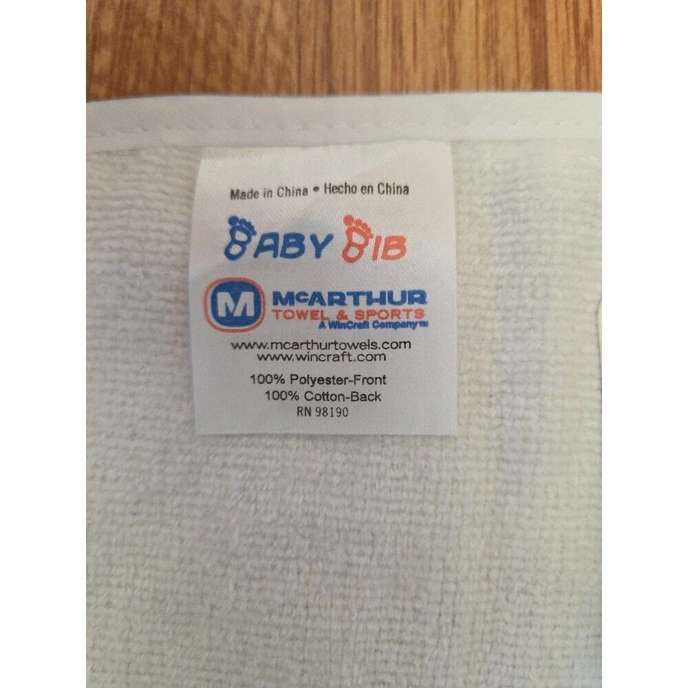 NBA Memphis Grizzlies Baby Bib All Pro NWT Basketball Washable